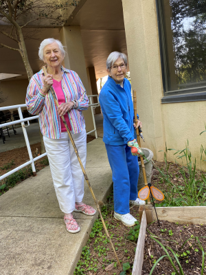 senior-living-marietta-garden-club